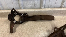 Load image into Gallery viewer, 98 02 Firebird Trans AM Camaro SS Front Driver Passenger Spindle Pair RH LH 53K
