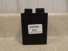 Load image into Gallery viewer, 98 02 Pontiac Firebird Camaro SS Daytime Running Light Module GM 10407669
