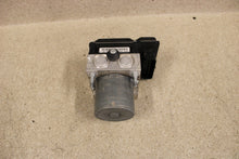 Load image into Gallery viewer, 12 15 Chevrolet Camaro SS ZL1 ABS Anti Lock Brake Pump Module GM 22914251 82k
