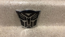Load image into Gallery viewer, 2010 2013 Camaro Transformers Autobot Bumblebee Fender Emblem Badge GM 92242457
