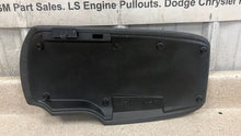 Load image into Gallery viewer, 05 13 Chevrolet C6 Corvette Z06 Center Console Lid Armrest Black Leather GM 54K
