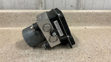 Load image into Gallery viewer, 2012 Chevrolet Camaro SS Anti Lock ABS Brake Pump Module OEM GM 20957075
