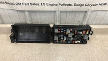 Load image into Gallery viewer, 12 15 Camaro SS Engine Under Hood Fuse Box Block Assembly OEM GM 22760635 58K
