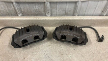 Load image into Gallery viewer, 1997 2004 Chevrolet C5 Corvette Z06 Front Brake Calipers Brakes OEM LH RH
