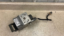 Load image into Gallery viewer, 2001 2004 Chevrolet C5 Corvette OEM ABS ANTI LOCK BRAKE PUMP MODULE 10306496 GM
