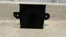 Load image into Gallery viewer, 15 19 Dodge Challenger SRT8 Passenger Side Door Control Module  05035186AF 57K
