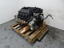 Load image into Gallery viewer, Dodge 6.4L 392 Hemi SRT8 Engine &amp; ZF 8 Speed Automatic Pullout 485HP 78k MILES!
