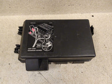 Load image into Gallery viewer, 2009 2013 Corvette C6 Engine Under Hood Fuse Box Block OEM GM 22739140 Z06 62K
