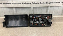 Load image into Gallery viewer, 12 15 Camaro SS Engine Under Hood Fuse Box Block Assembly OEM GM 22760635 58K
