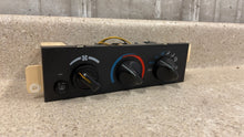 Load image into Gallery viewer, 2000 2002 Chevrolet Camaro SS  HVAC Controls A/C Heater Switches GM 09351461 80K

