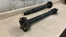 Load image into Gallery viewer, 10 15 Chevrolet Camaro SS Driveshaft GM 92237000 Rear Drive Shaft Propeller Auto
