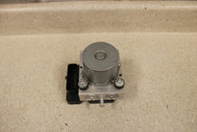 Load image into Gallery viewer, 16 18 Chevrolet Camaro SS ZL1 ABS Anti Lock Brake Pump Module GM 84154732 49K
