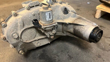 Load image into Gallery viewer, 2007 2010 Chevrolet Silverado Shift Transfer Case OEM GM 12578109
