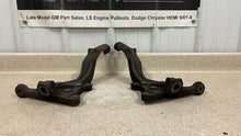 Load image into Gallery viewer, 98 02 Firebird Trans AM Camaro SS Front Driver Passenger Spindle Pair RH LH 80K
