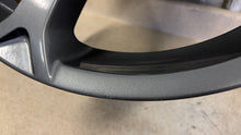 Load image into Gallery viewer, 10 13 Chevrolet C6 Corvette Factory 18&#39;&#39; Front Wheel 18x9.5 Speedline 9597860 GM
