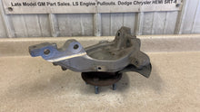 Load image into Gallery viewer, 10 15 Camaro SS RH Passenger Side Front Spindle GM Knuckle Hub Right 92233624
