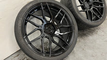 Load image into Gallery viewer, C7 Corvette Z06 20'' Rear Rohana Wheels RF17 20x12 Set Black Deep Concave
