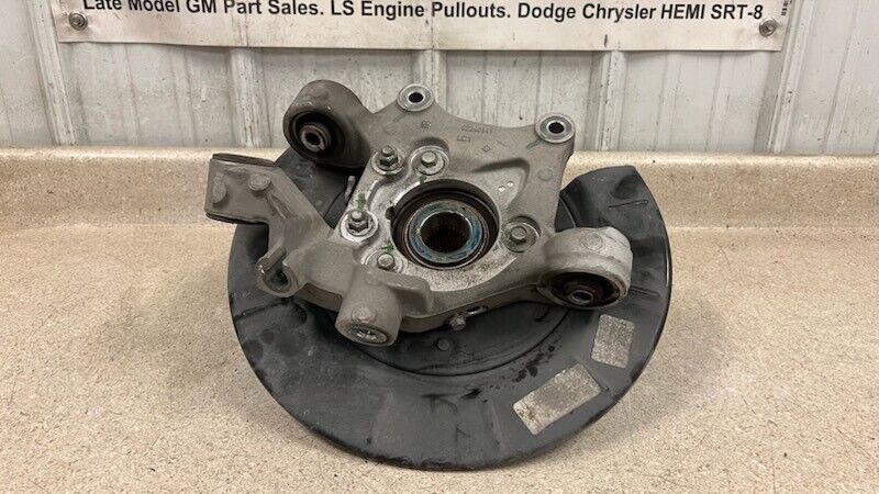 10 15 Camaro SS LH Driver Side Rear Spindle Assembly GM Knuckle Hub Left LH 45K
