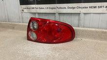 Load image into Gallery viewer, 04 05 06 Pontiac GTO Factory Passenger Tail Light Red GM Right Lamp 92119492
