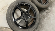 Load image into Gallery viewer, 00 02 C5 Corvette Factory 17&#39;&#39; 18&#39;&#39; Black Wheels Tires 9593799 GM 18x9.5 17x8.5
