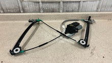 Load image into Gallery viewer, 05 13 Corvette C6 Z06 Front Driver Window Regulator Motor GM 25815795 Left 17K
