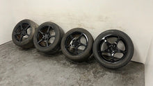 Load image into Gallery viewer, 00 02 C5 Corvette Factory 17&#39;&#39; 18&#39;&#39; Black Wheels Tires 9593799 GM 18x9.5 17x8.5
