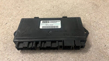 Load image into Gallery viewer, 1997 1999 Corvette C5 Passenger Door Control Module Relay 09352891 RH 56K
