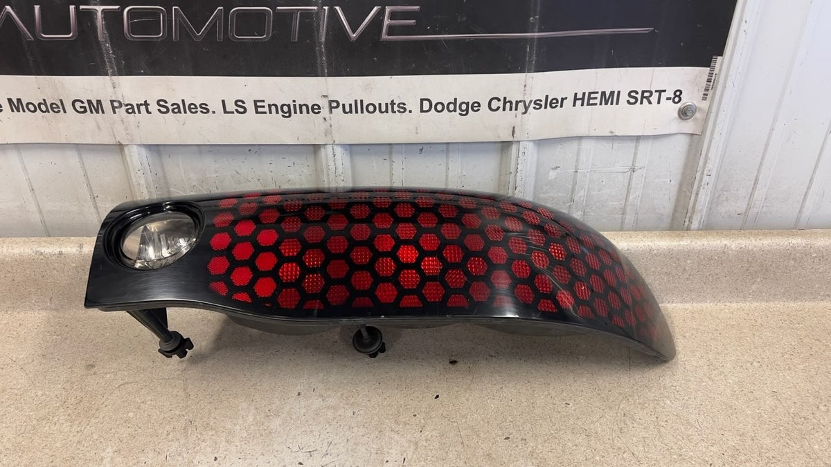 93 02 Pontiac Firebird WS6 Trans AM Passenger Tail Light Honeycomb Rig ...