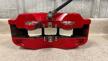 Load image into Gallery viewer, 05 13 Corvette C6 Z06 Front Brake Calipers 6 Piston Set Brakes OEM 5K NICE!
