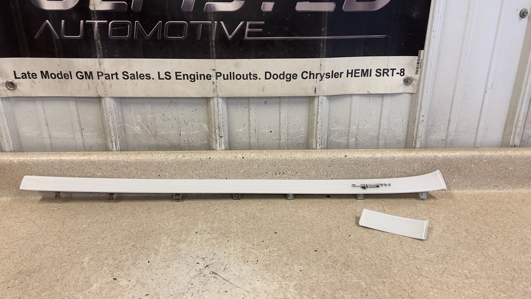 2012 Camaro SS 45TH Anniversary White Glossy Dash Trim 2 Pieces GM 20962816
