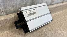 Load image into Gallery viewer, 2010 2015 Chevrolet Camaro ZL1 SS Amplifier OEM AMP SUB Factory GM 20984301
