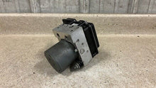 Load image into Gallery viewer, 12 15 Chevrolet Camaro SS ZL1 ABS Anti Lock Brake Pump Module GM 22914251 63k
