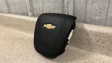 Load image into Gallery viewer, 2012 2015 Chevrolet Camaro SS Left Side Driver Wheel OEM GM Bag 58K 23170890
