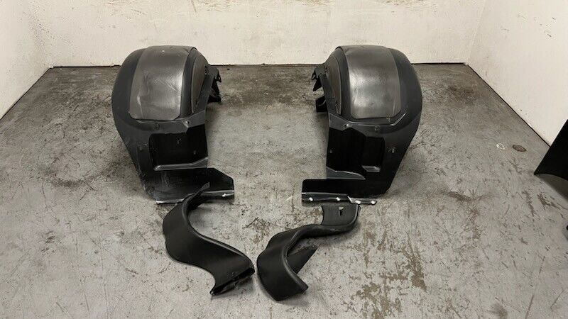 06 13 Corvette C6 Z06 Wide Body Rear Right Left Wheelhouse Liners Ducts GM 3K