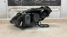 Load image into Gallery viewer, 05 13 C6 Corvette Z06 Passenger Headlight Assembly GM 20789680 Silver Right NICE
