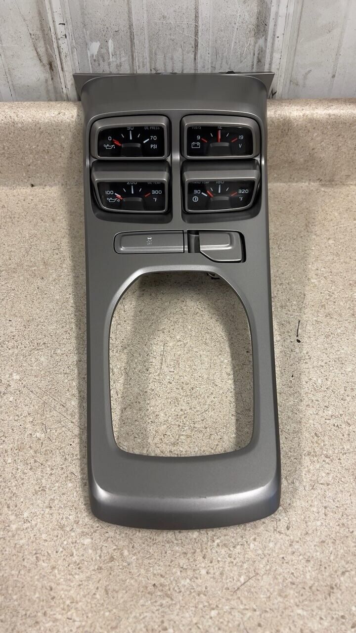 10 15 Camaro SS Center Console Top Trim Gauges Switches Controls GM 35K MILES