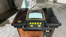 Load image into Gallery viewer, 1983 Merit Industries Players Choice Cocktail Table Arcade Game Pitt Boss WORKS!
