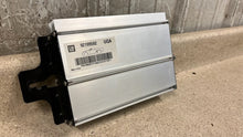 Load image into Gallery viewer, 2011 2015 Chevrolet Camaro CONVERTIBLE Amplifier OEM AMP SUB GM 22798568
