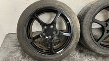 Load image into Gallery viewer, 00 02 C5 Corvette Factory 17&#39;&#39; 18&#39;&#39; Black Wheels Tires 9593799 GM 18x9.5 17x8.5
