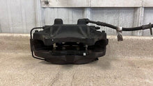 Load image into Gallery viewer, 2010 2015 Camaro SS Front Driver Passenger Brembo Brake Calipers Pair OEM
