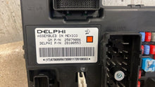 Load image into Gallery viewer, 2008 2013 Corvette C6 Z06 BCM Body Control Module Assembly GM 25879086 21K
