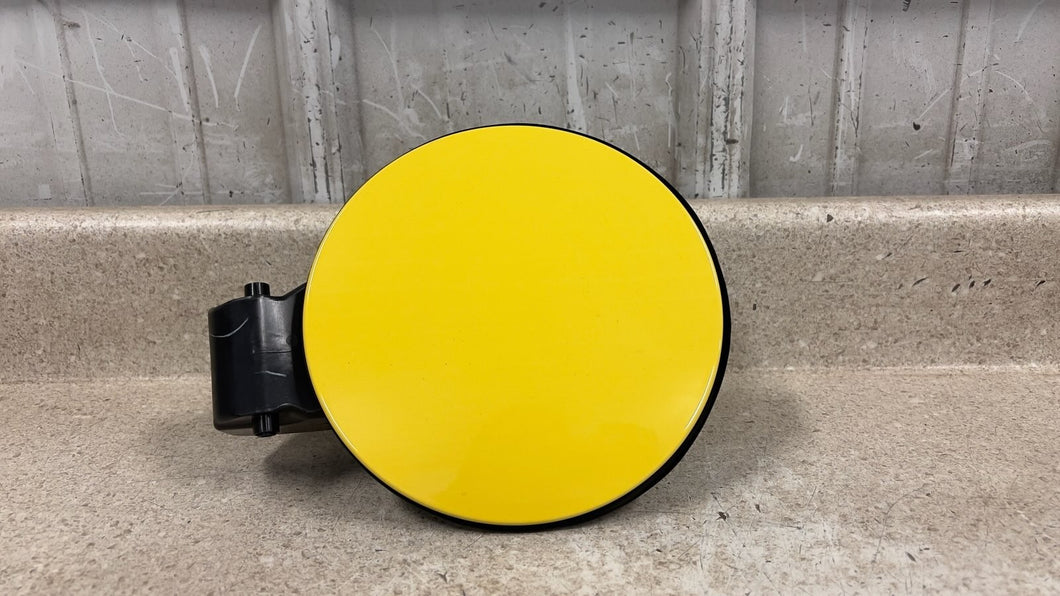 2010 2015 Camaro SS Original Fuel Gas Door Yellow OEM GM Lid Factory Cap 39K