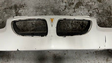 Load image into Gallery viewer, 04 05 06 Pontiac GTO Factory Front Bumper Cover Assembly Silver GM OEM Crack
