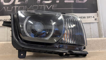 Load image into Gallery viewer, 10 15 Camaro SS Passenger Headlight Xenon HID Right OEM GM 20981022 RH 32K
