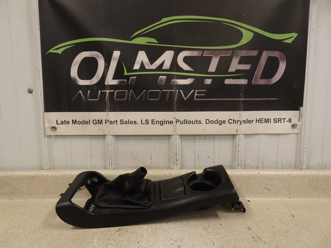 98 02 Firebird Camaro Factory Center Console Top Shifter Trim Manual Black Boot