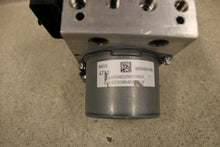 Load image into Gallery viewer, 16 18 Chevrolet Camaro SS ZL1 ABS Anti Lock Brake Pump Module GM 84154732 49K

