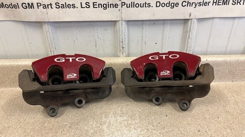 05 06 Pontiac GTO Factory Brake Caliper Driver Passenger Front Red OEM GM PBR