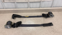Load image into Gallery viewer, 06 13 Corvette C6 Z06 Coupe Front Seat Belt Retractor Right Left 15140310 GM 56K
