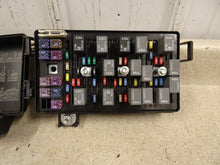 Load image into Gallery viewer, 2009 2013 Corvette C6 Engine Under Hood Fuse Box Block OEM GM 22739140 Z06 62K
