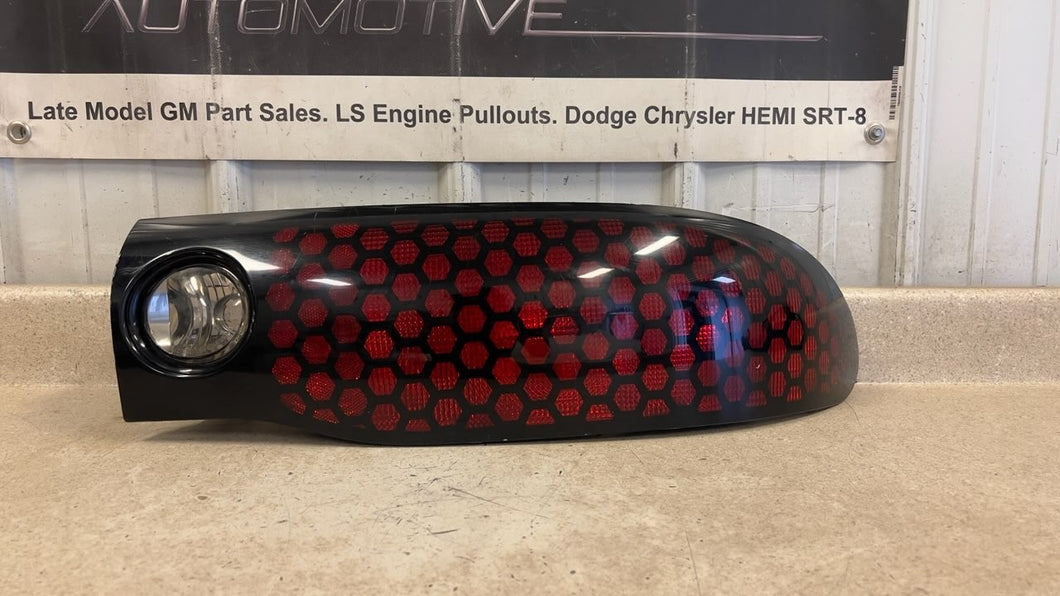 93 02 Pontiac Firebird WS6 Trans AM Passenger Tail Light Honeycomb Right OEM GM